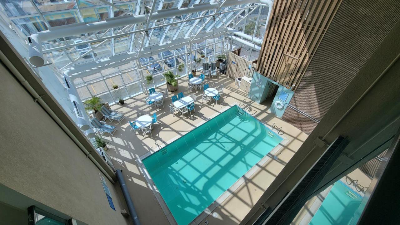 Four Sails Resort Virginia Beach Bagian luar foto